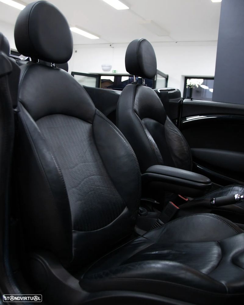 MINI Cabrio Cooper S - 34