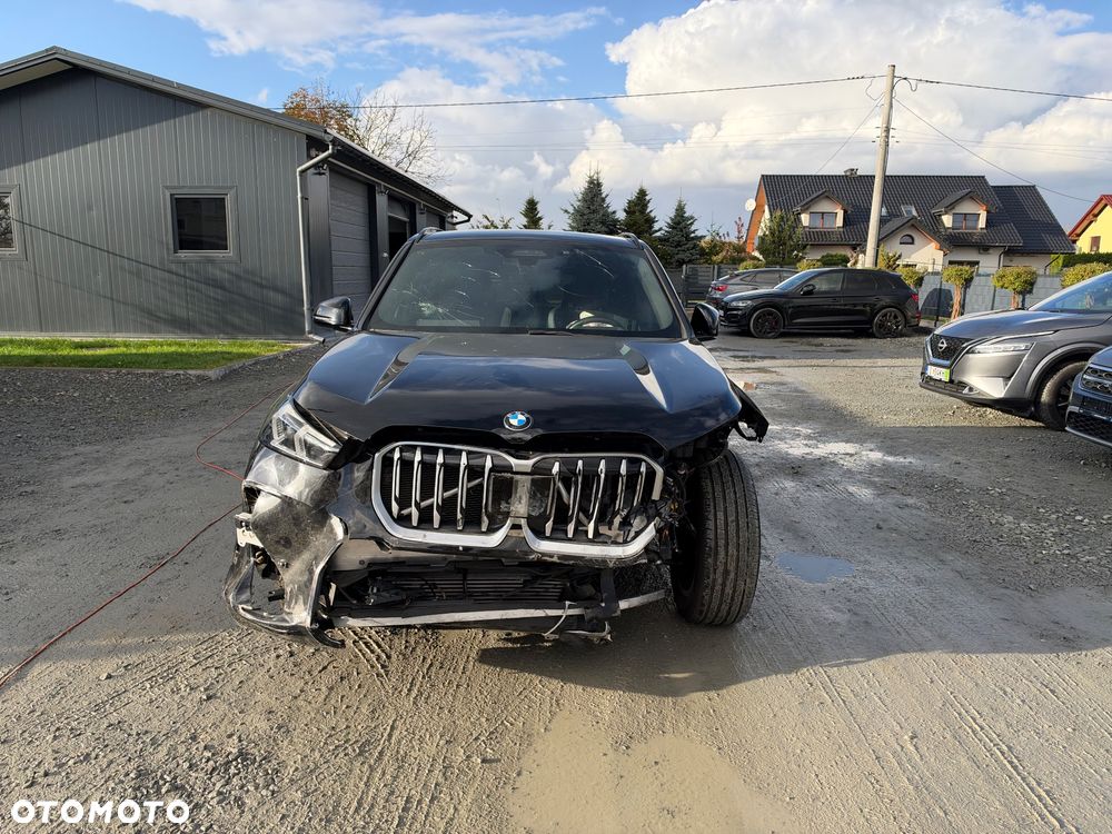 BMW X1 xDrive23i mHEV M Sport sport - 3