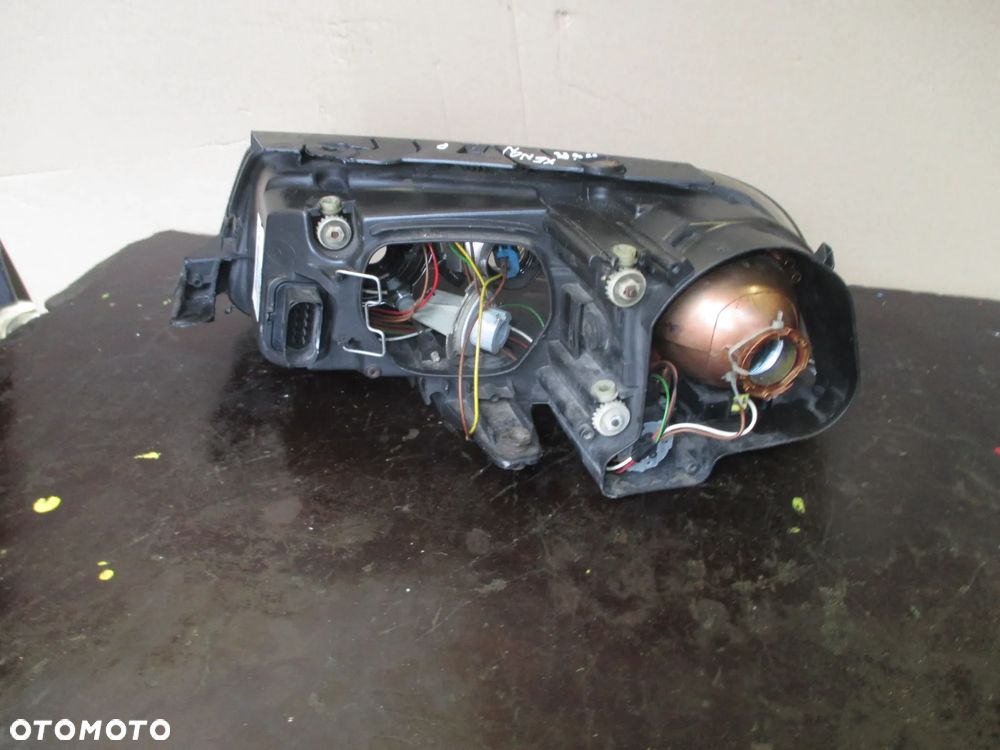 Lampa przód prawa B5 FL XENON HELLA EUROPA - 3