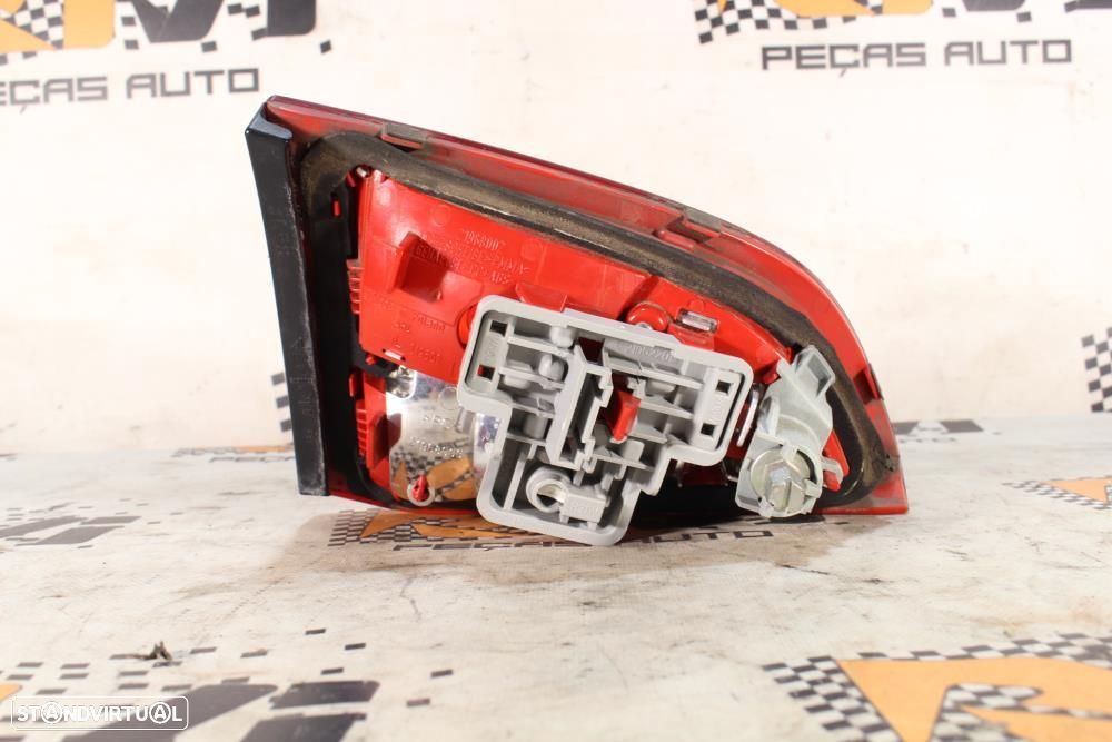 Farolim Direito Audi A4 (8K2, B8)  219602 / Mala Passageiro Sedan - 6