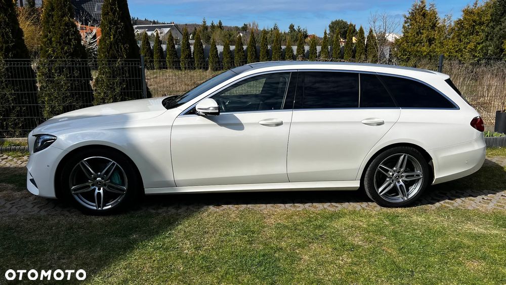 Mercedes-Benz Klasa E 220 d 9G-TRONIC - 4