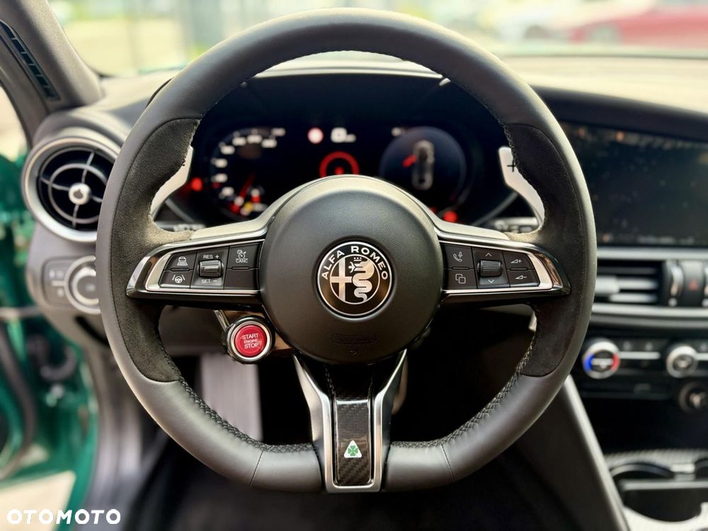 Alfa Romeo Giulia 2.9 Bi Turbo V6 Quadrifoglio - 18