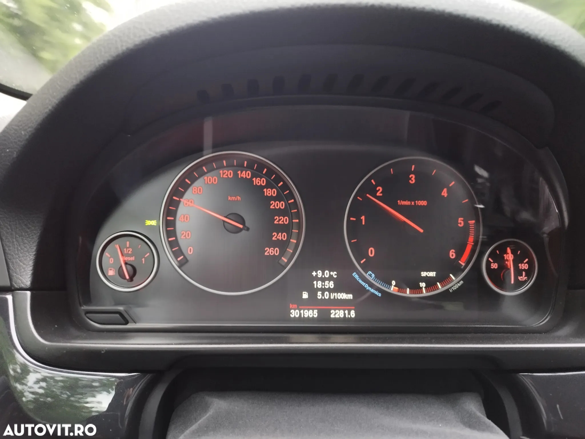 BMW Seria 5 520d Touring Blue Performance - 36