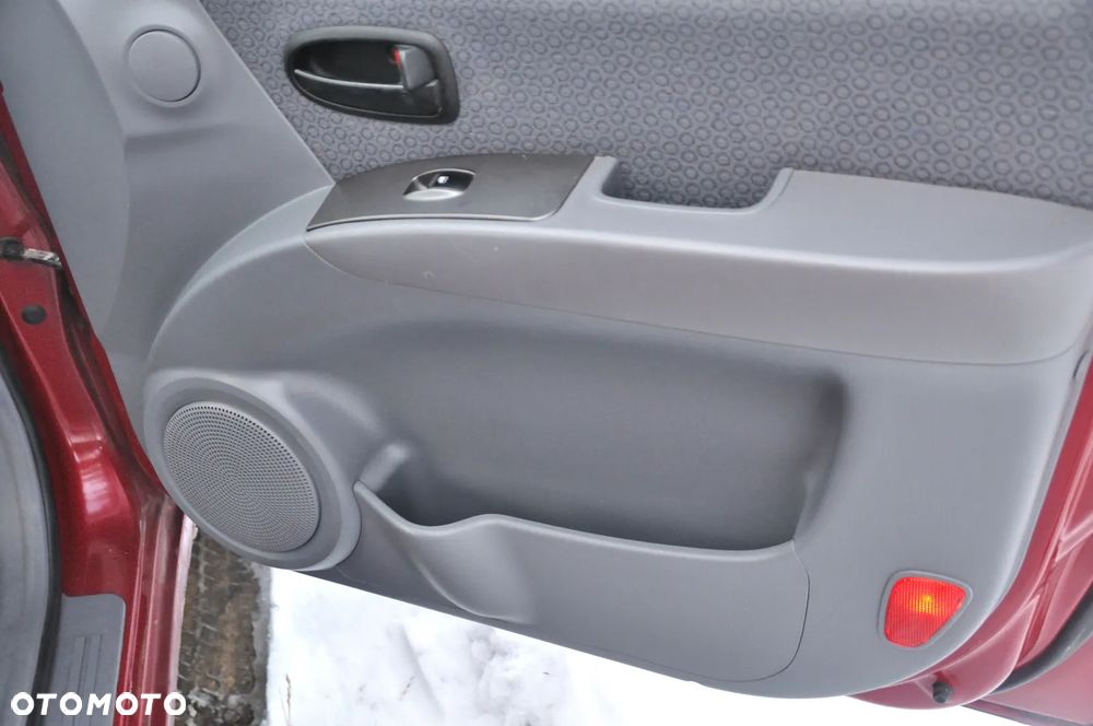 Hyundai Matrix 1.8 Style - 13