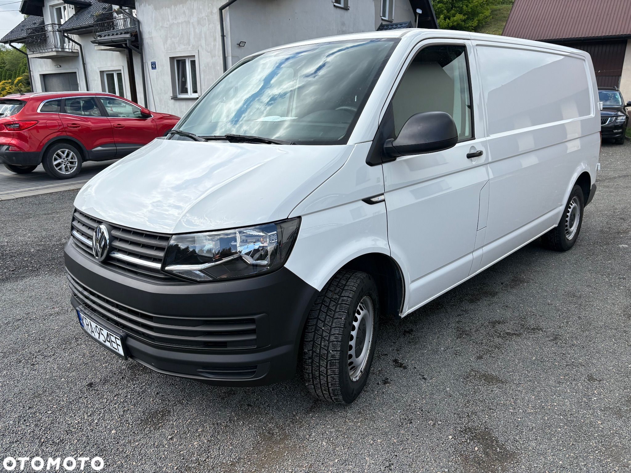 Volkswagen Transporter - 1