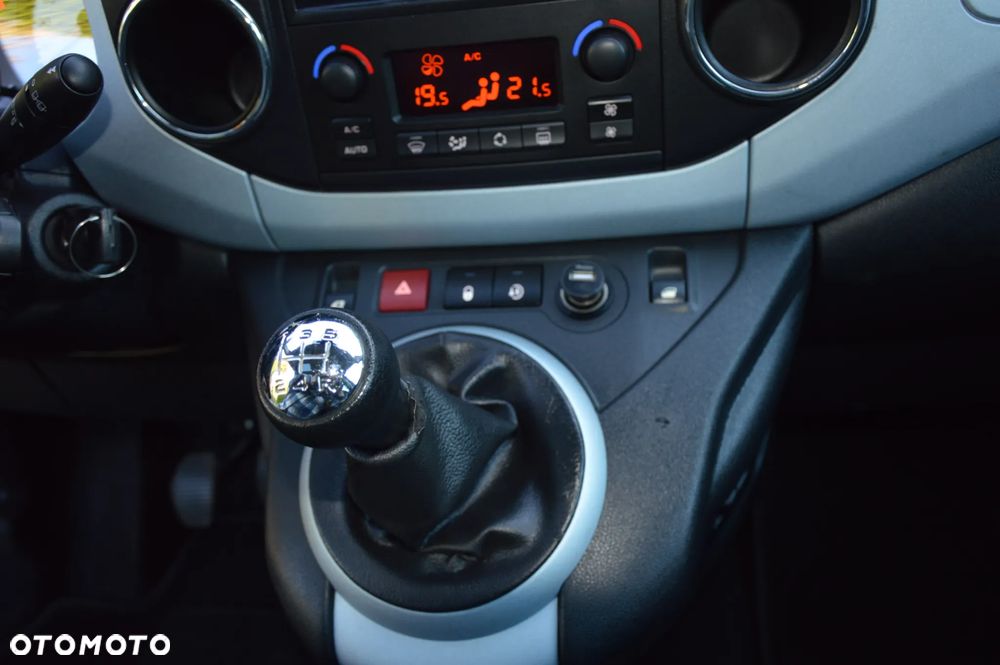 Citroën Berlingo VTi 120 Multispace Exclusive - 24