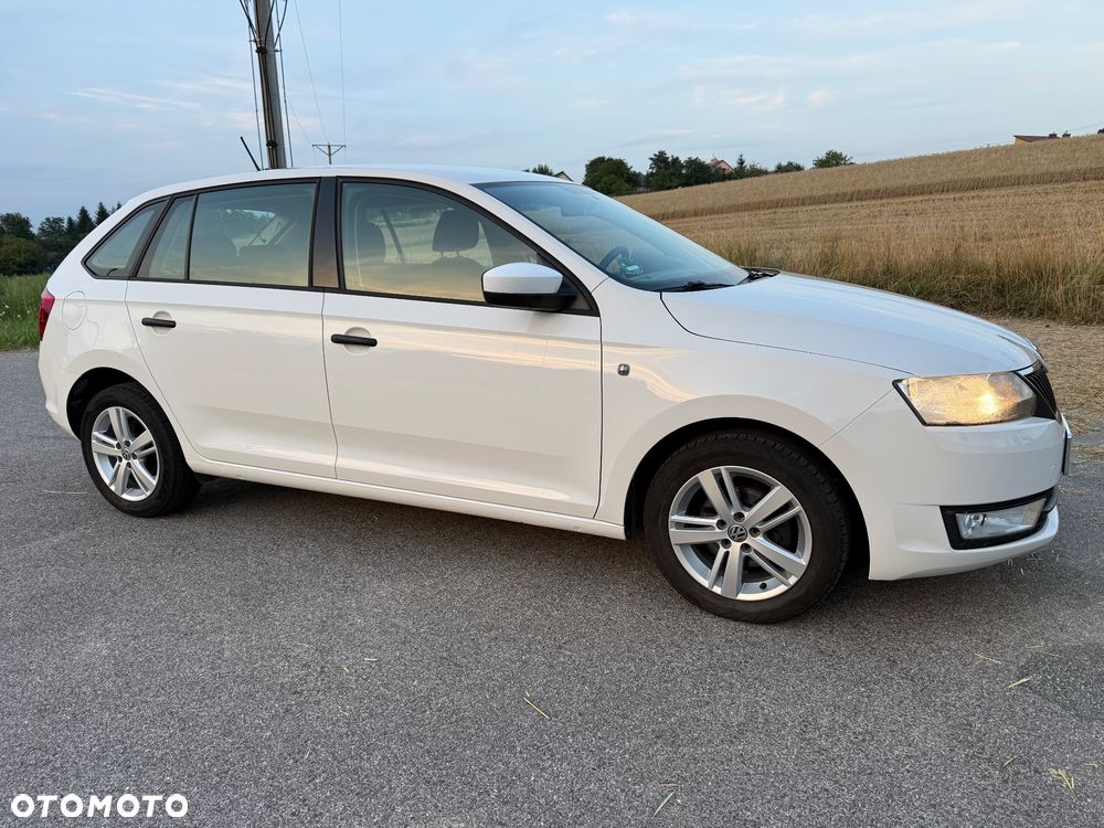 Skoda RAPID 1.2 MPI Active - 3
