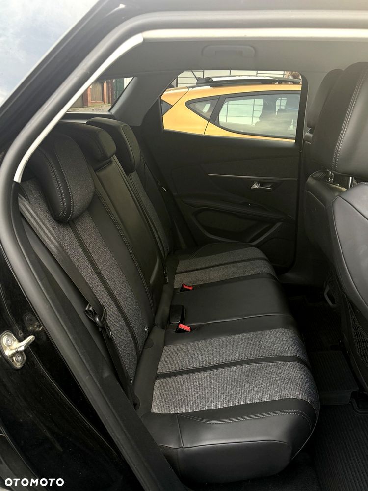 Peugeot 3008 - 16