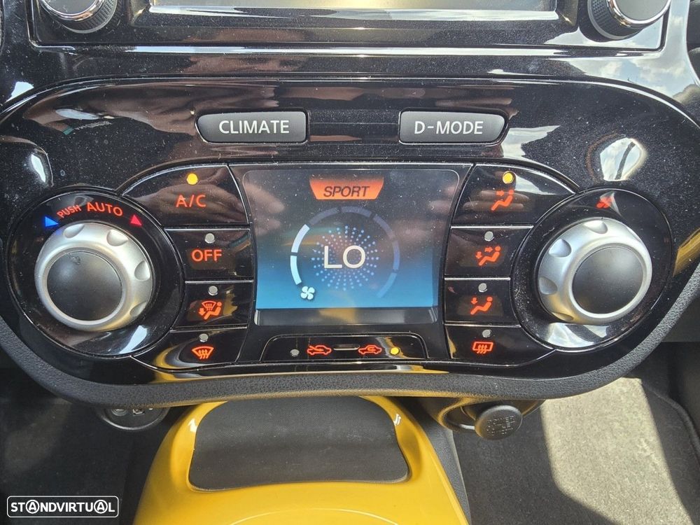 Nissan Juke 1.6 DIG-T Tekna Premium Ext.1 Yellow S. — fotografia 28