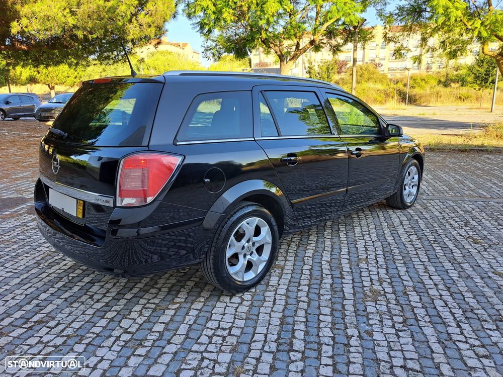 Opel Astra Caravan 1.7 CDTi Cosmo M6 - 16