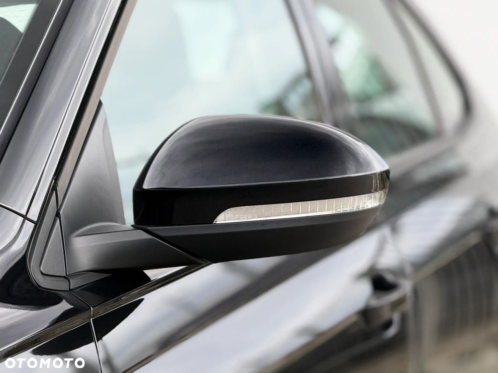 Volkswagen Taigo 1.5 TSI ACT Style DSG - 13