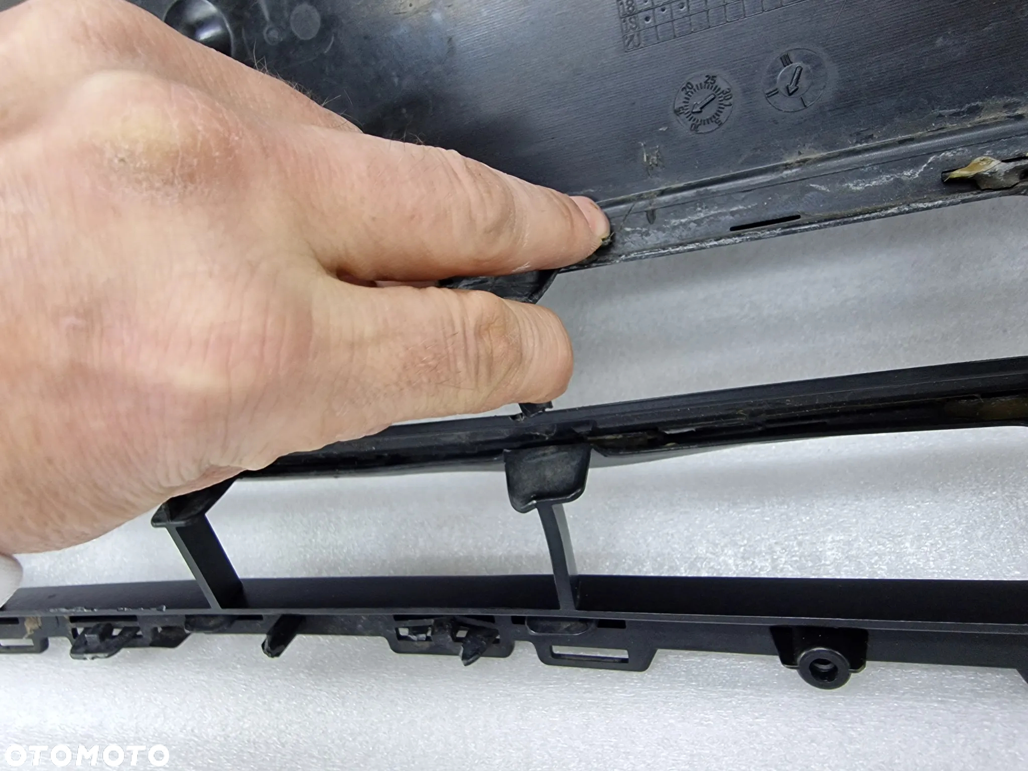 AUDI A4 B9 S-LINE 8W0 COMPETITION  14- ATRAPA / GRILL PRZEDNI PRZÓD CZARNY , NR 8W0853651AB , NR AUKCJI GL40 - 27