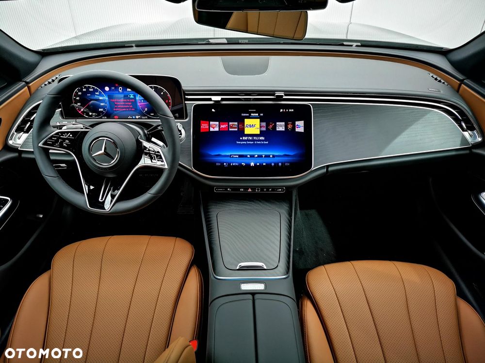 Mercedes-Benz Klasa E 200 d 9G-TRONIC AVANTGARDE NIGHT Edition - 17