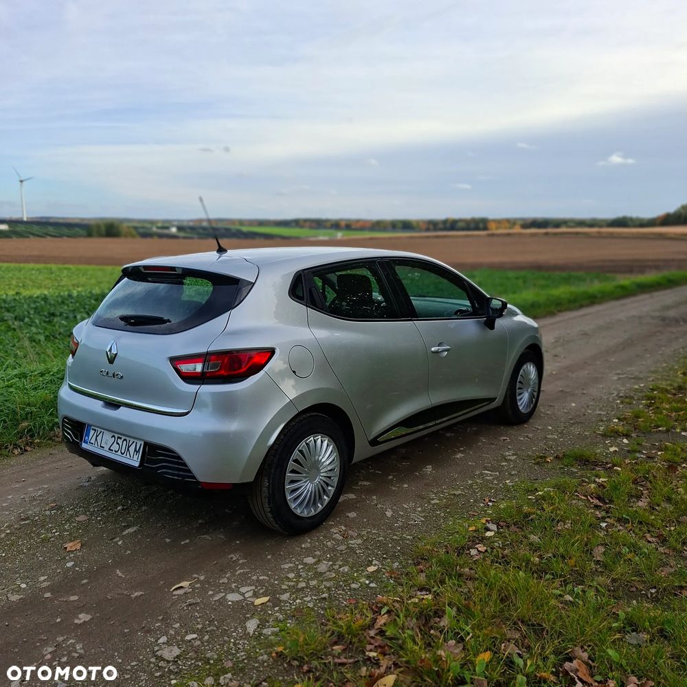 Renault Clio - 7