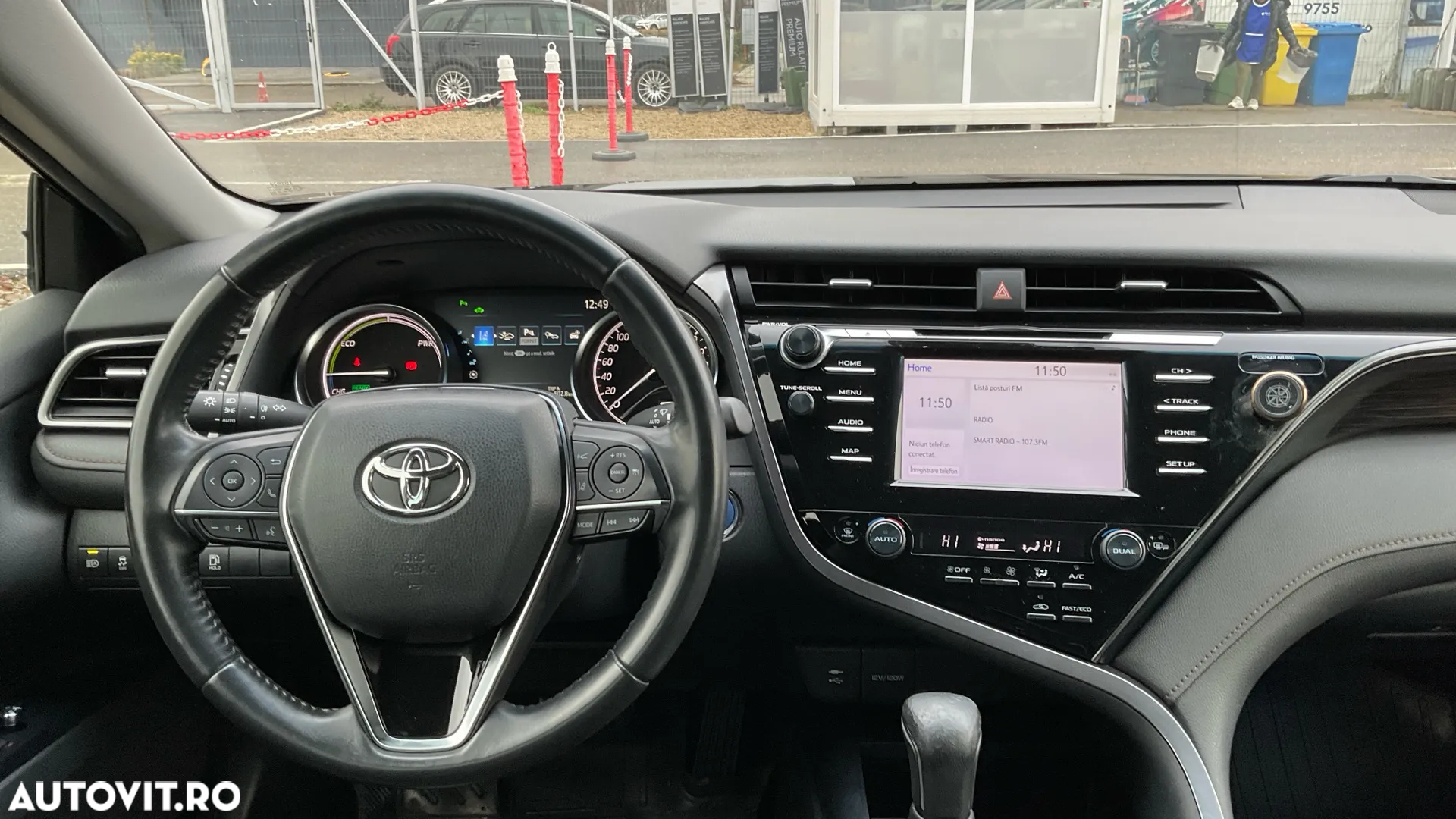Toyota Camry 2.5 Hybrid Business - 14