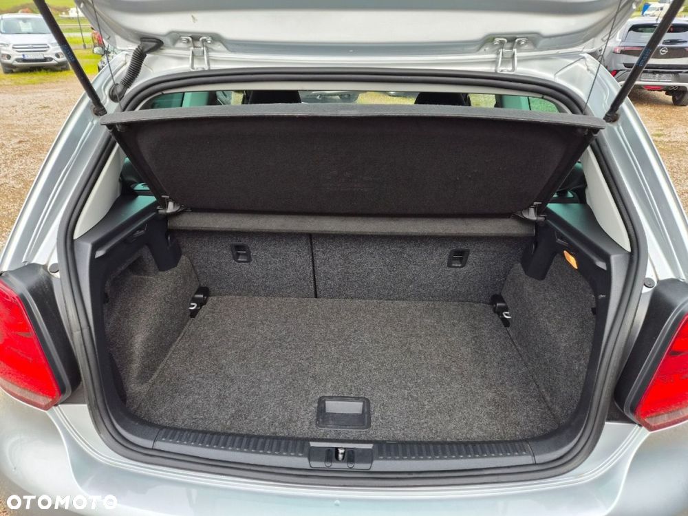 Volkswagen Polo - 17