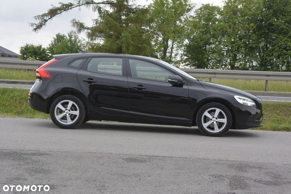 Volvo V40 D2 Drive-E Kinetic - 11