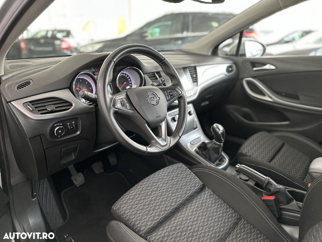 Opel Astra 1.6 CDTI ECOTEC Innovation - 19