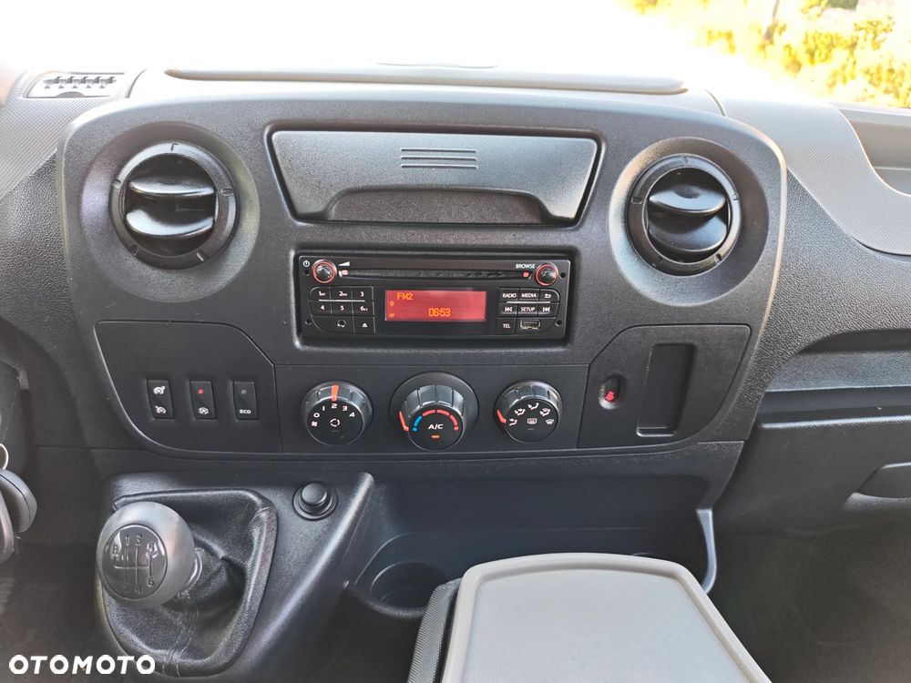 Renault Master Nissan NV400 - 28
