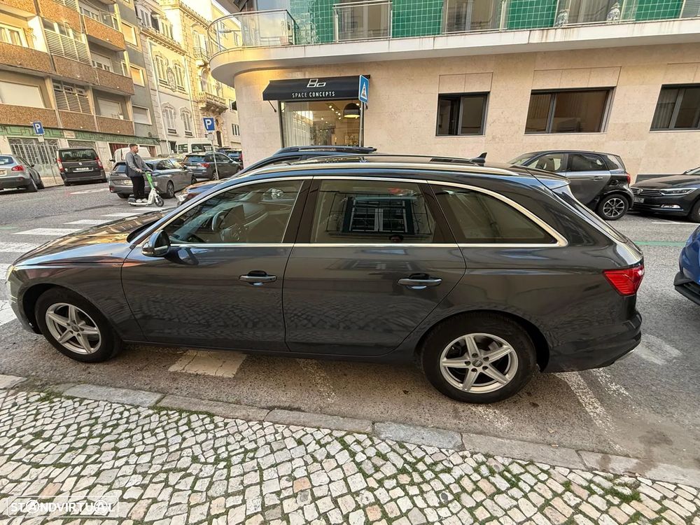 Audi A4 Avant 35 TDI S line S tronic - 14