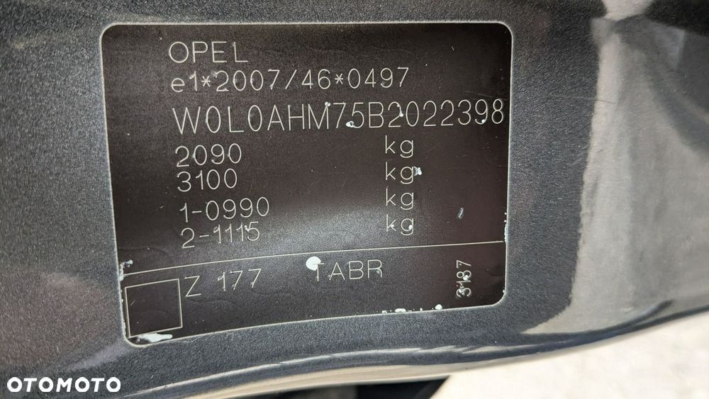 Opel Zafira - 24