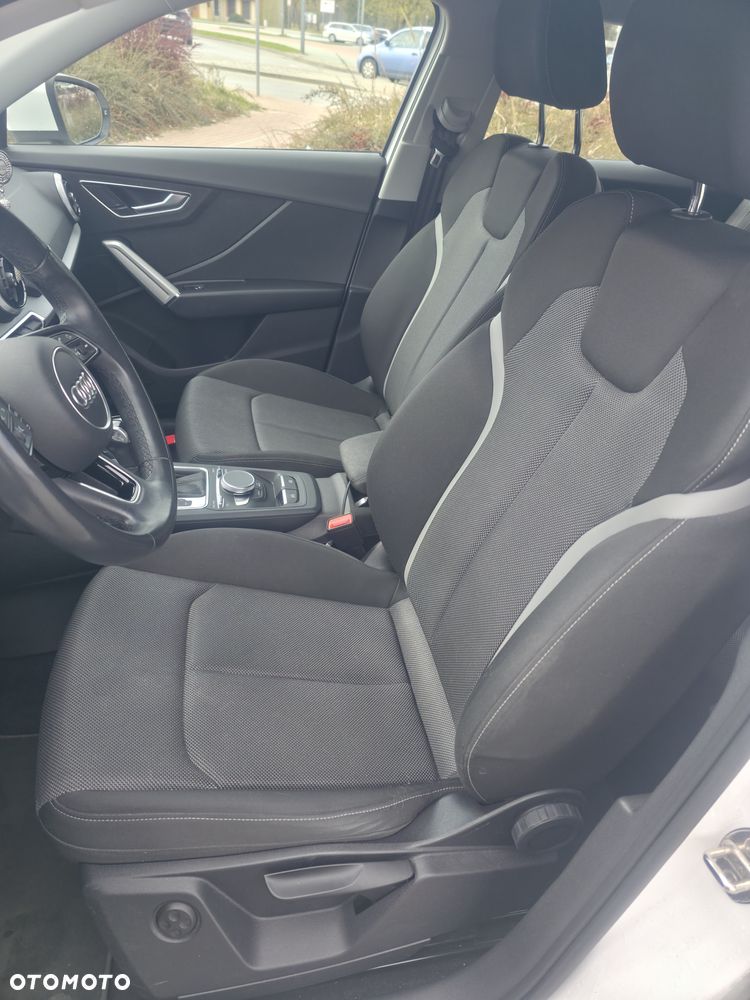 Audi Q2 35 TFSI S tronic - 16