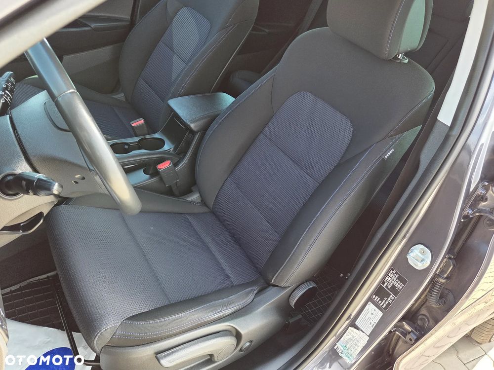 Hyundai Tucson blue 1.7 CRDi 2WD DCT Advantage - 30