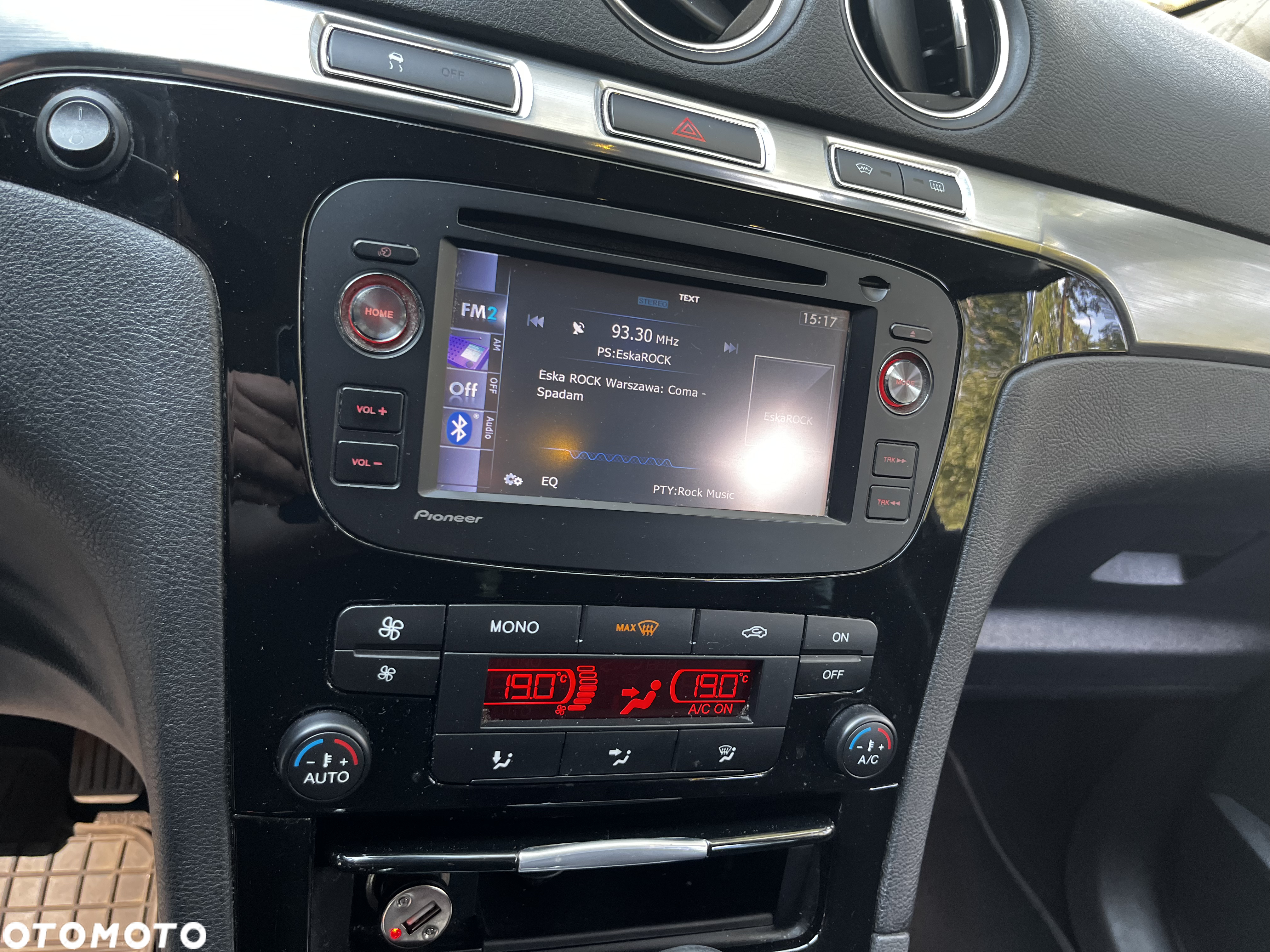Ford S-Max - 9