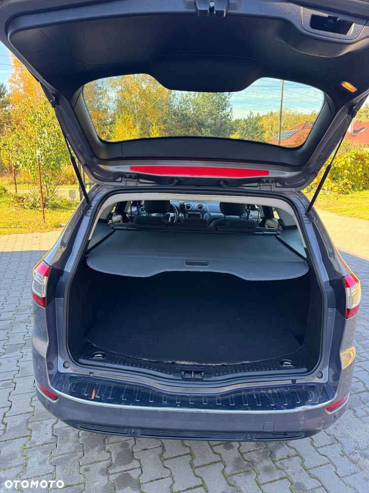 Ford Mondeo - 15