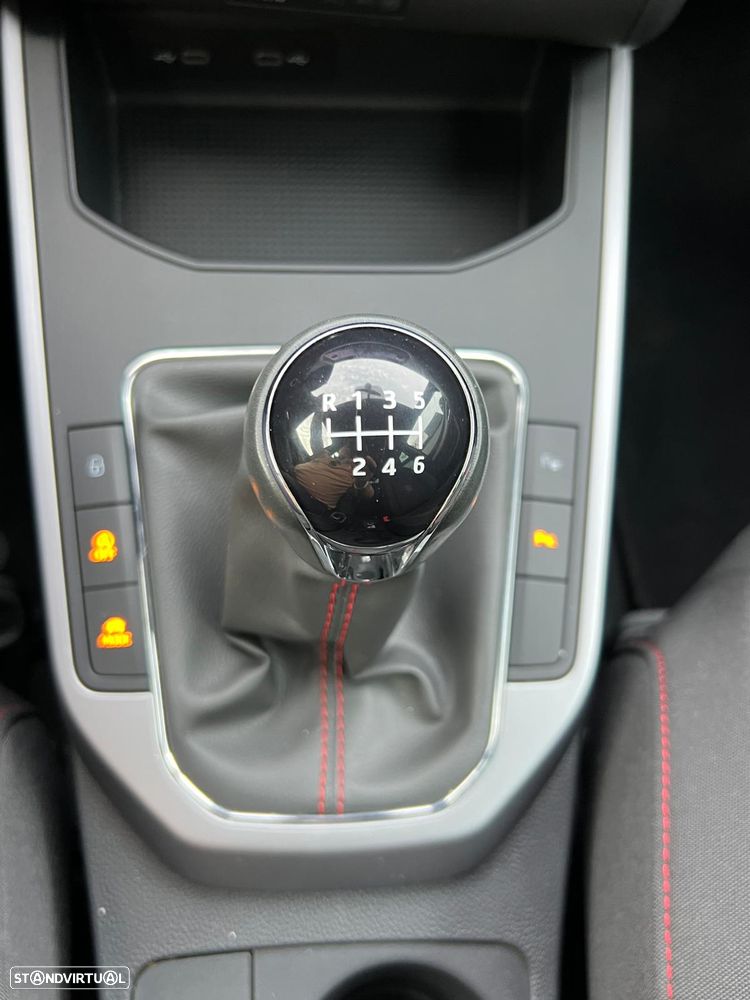 SEAT Arona 1.0 TSI FR - 17