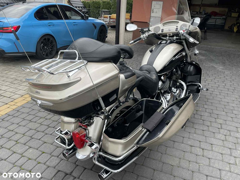 Yamaha Venture - 8