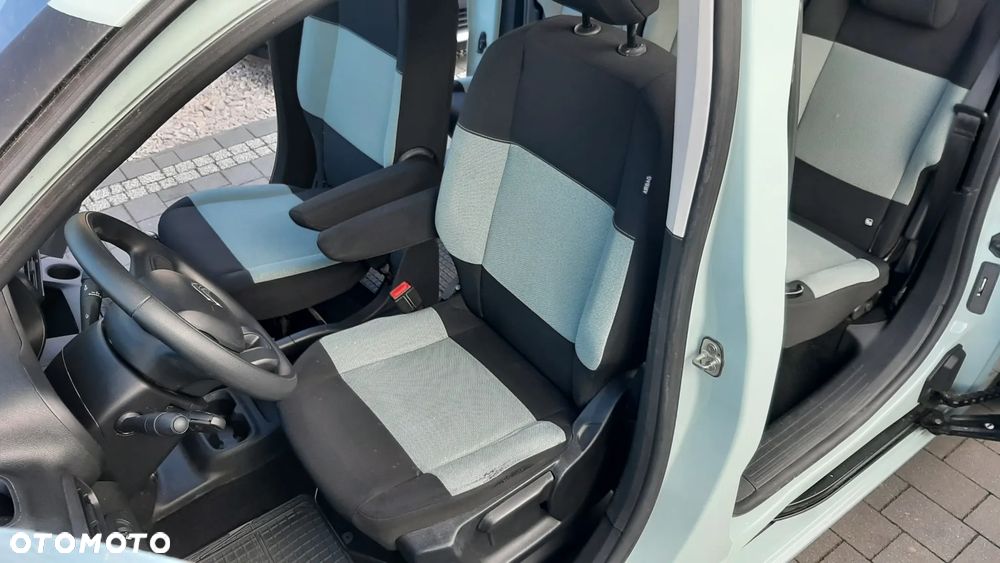 Citroën Berlingo MPV XL Benzin 110 PLUS - 11
