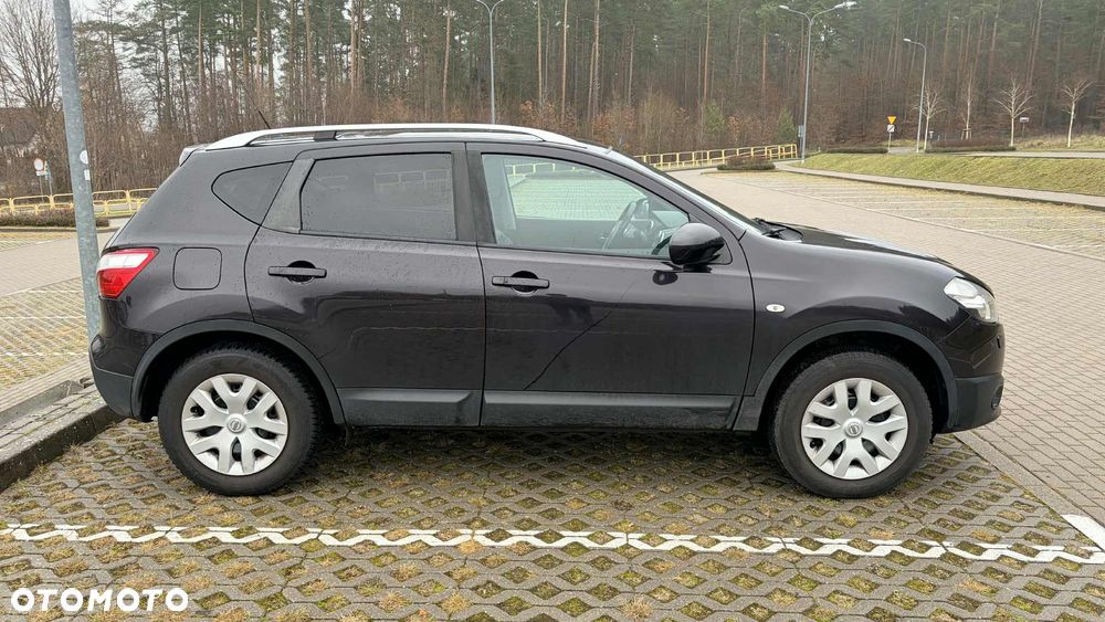 Nissan Qashqai 2.0 4x4 Tekna Premium - 5