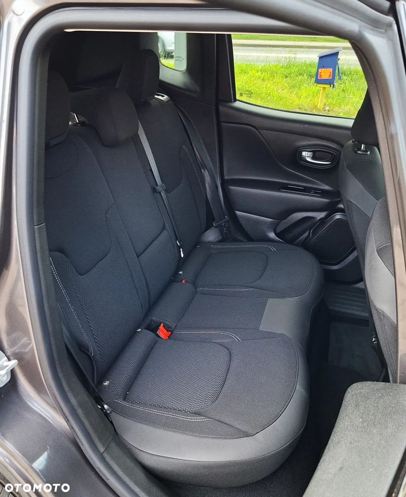 Jeep Renegade 1.3 T-GDI Automatik 80th Anniversary - 23