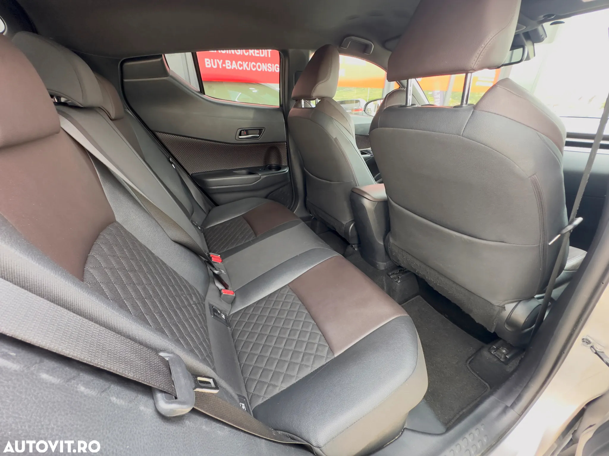 Toyota C-HR 1.8 HSD 122 CP 4x2 CVT Style - 17