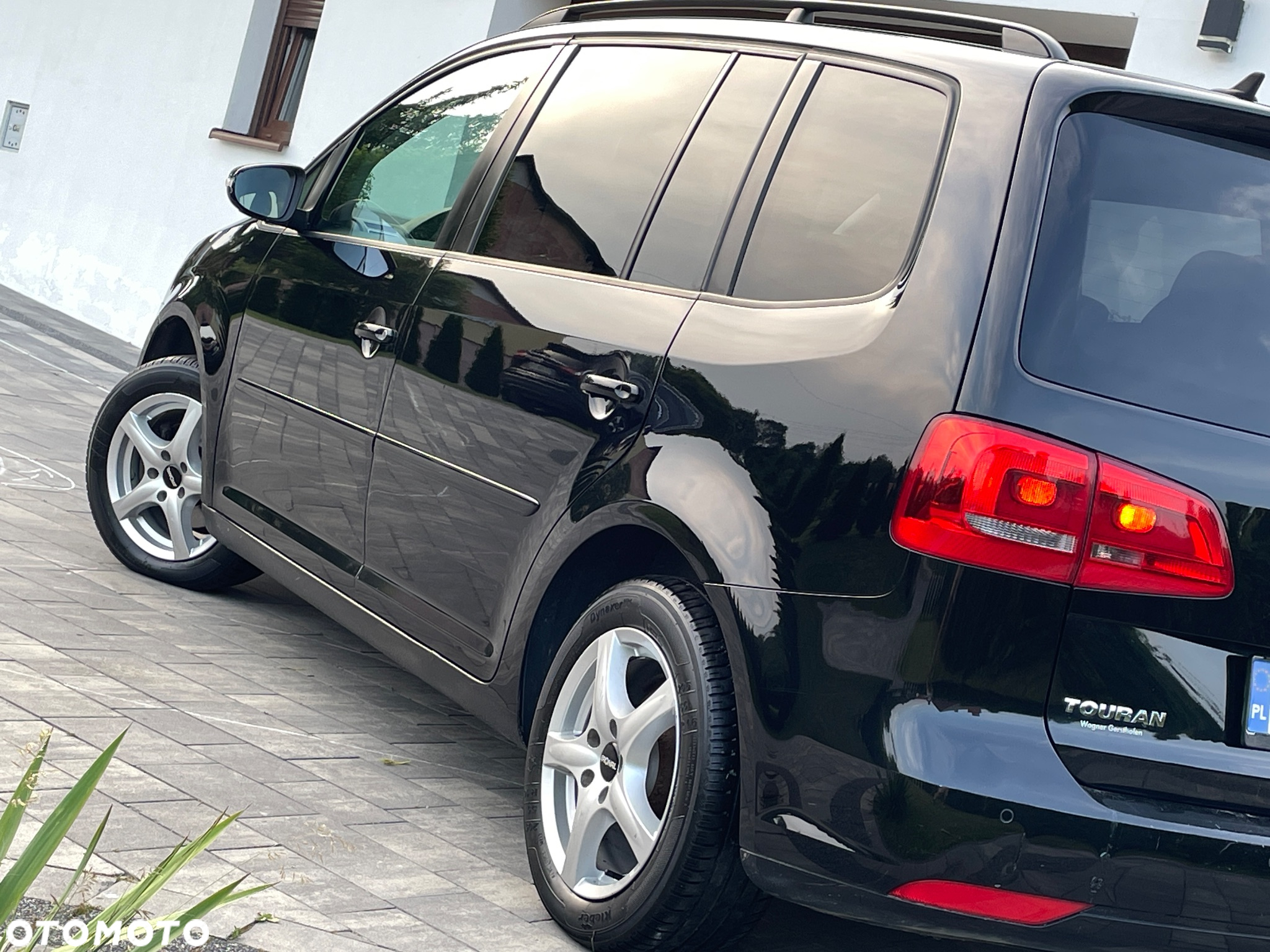 Volkswagen Touran 1.6 TDI DPF BlueMot Trendline - 16