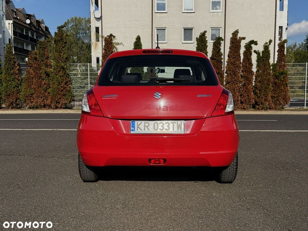 Suzuki Swift 1.2 Comfort Plus - 8