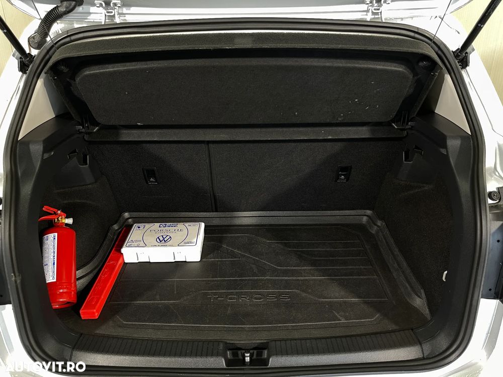Volkswagen T-Cross 1.0 TSI Life - 12