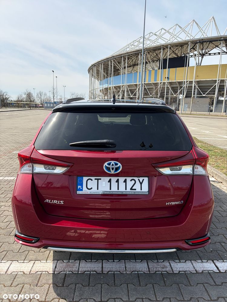 Toyota Auris Hybrid 135 Selection - 7