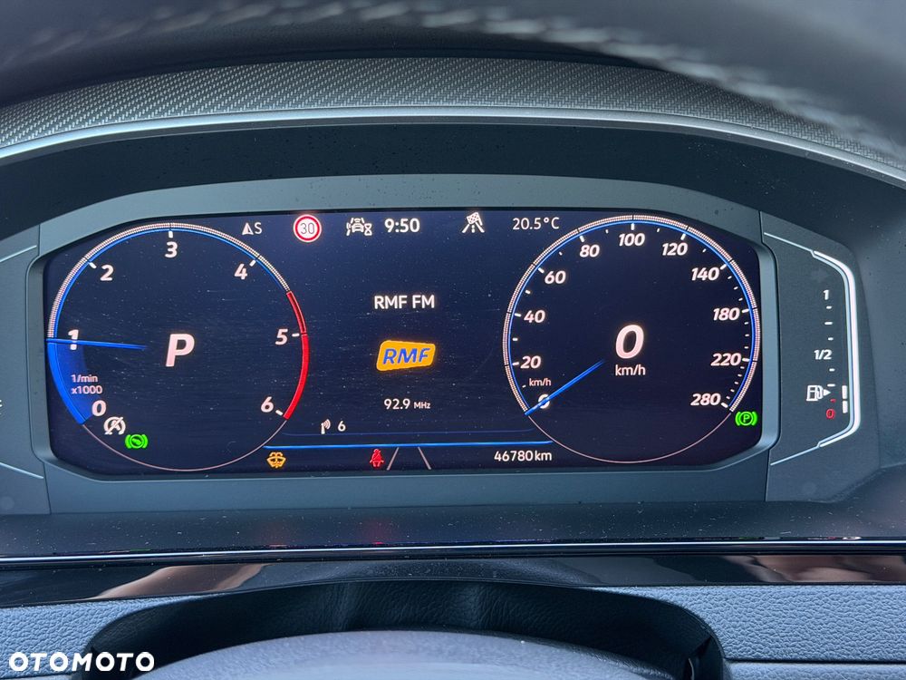 Volkswagen Arteon 2.0 TDI SCR 4Motion DSG R-Line - 12