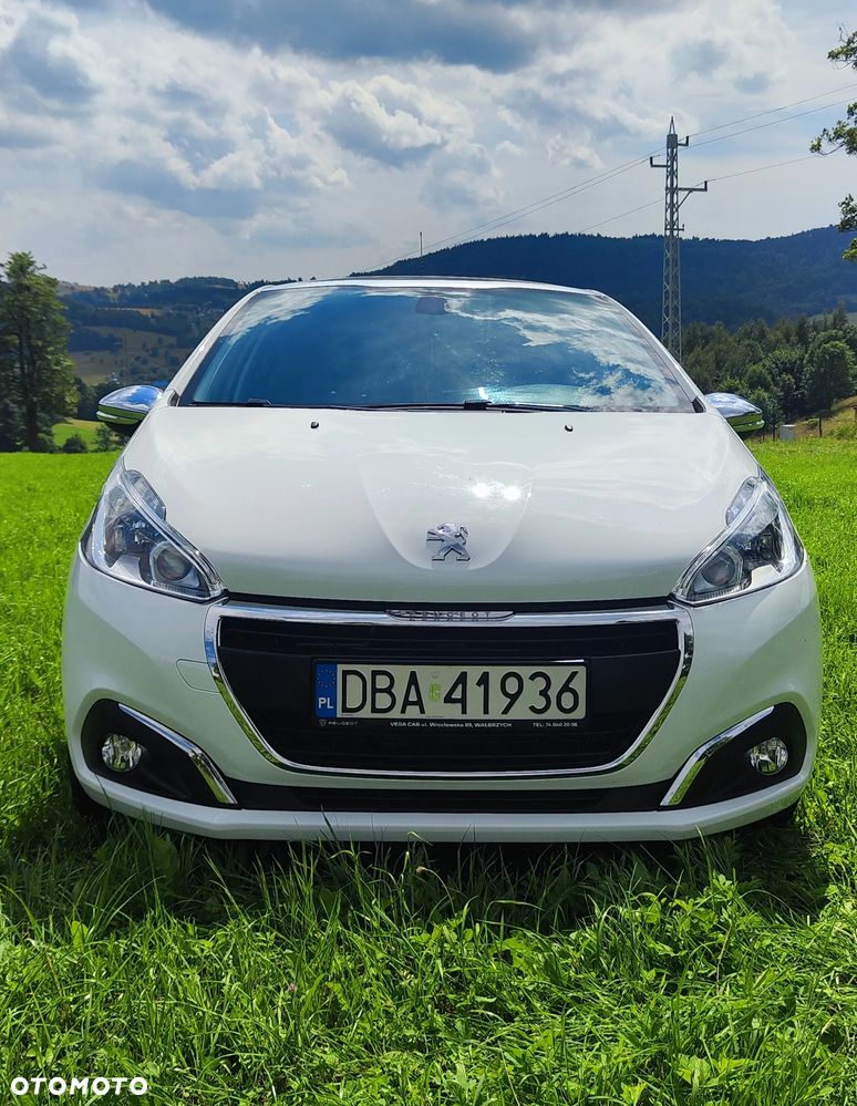 Peugeot 208 1.2 VTi Style - 3