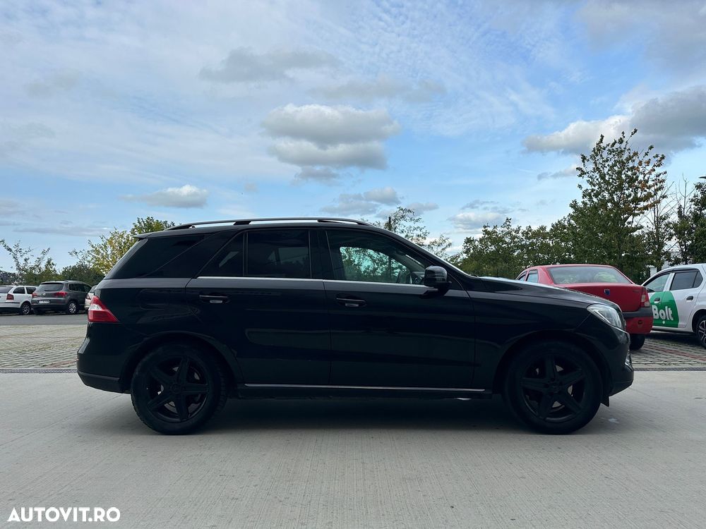 Mercedes-Benz ML 350 BlueTec 4MATIC Aut - 20