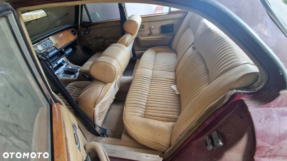 Jaguar XJ - 14