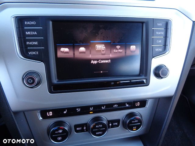 Volkswagen Passat 2.0 TDI SCR Comfortline DSG - 20