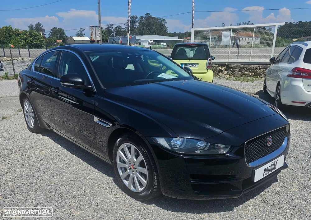 Jaguar XE 2.0 D Prestige AWD Aut. - 5