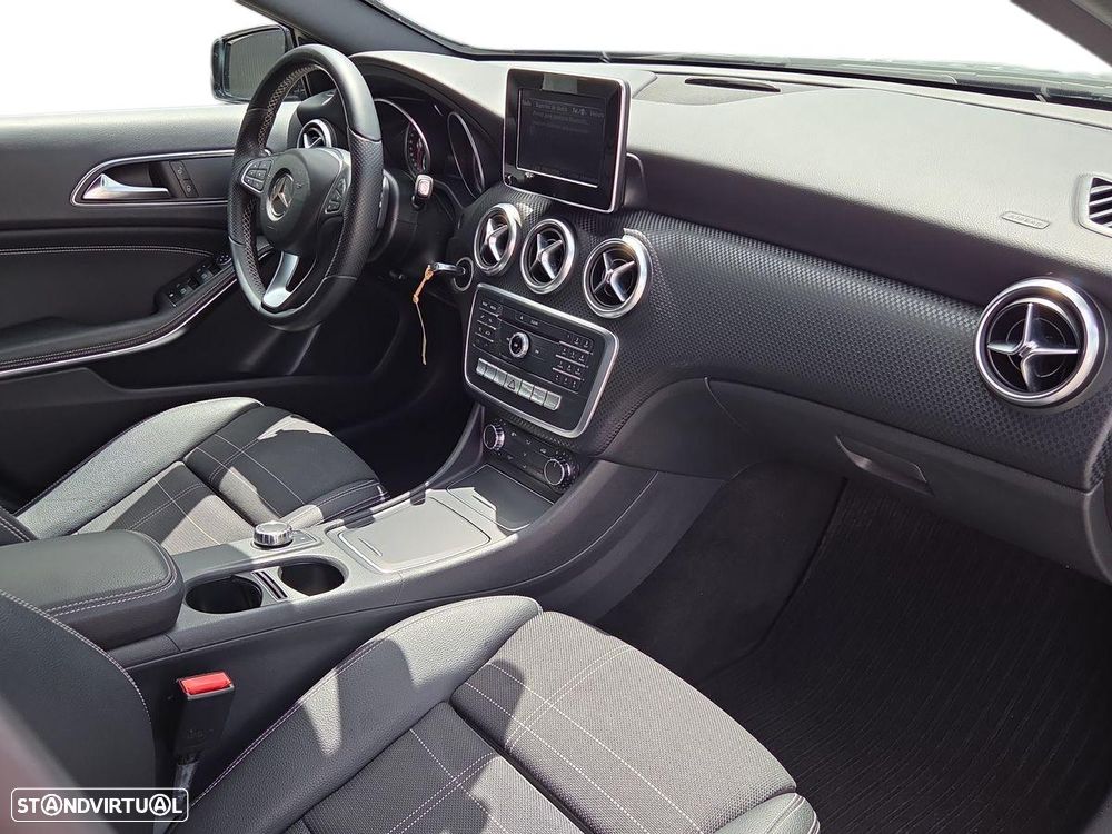 Mercedes-Benz A 180 d Urban Aut. - 18