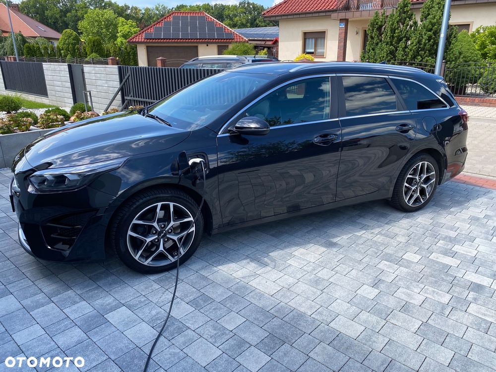 Kia Ceed 1.6 GDI PHEV Business Line DCT - 4