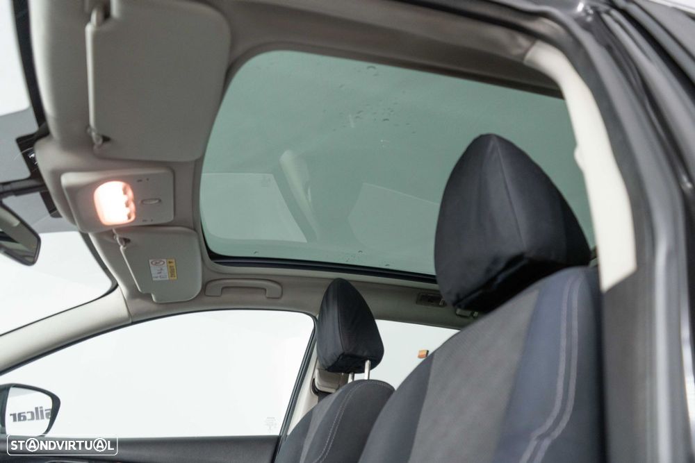 Nissan Qashqai 1.5 dCi Tekna Premium 18 360 - 28
