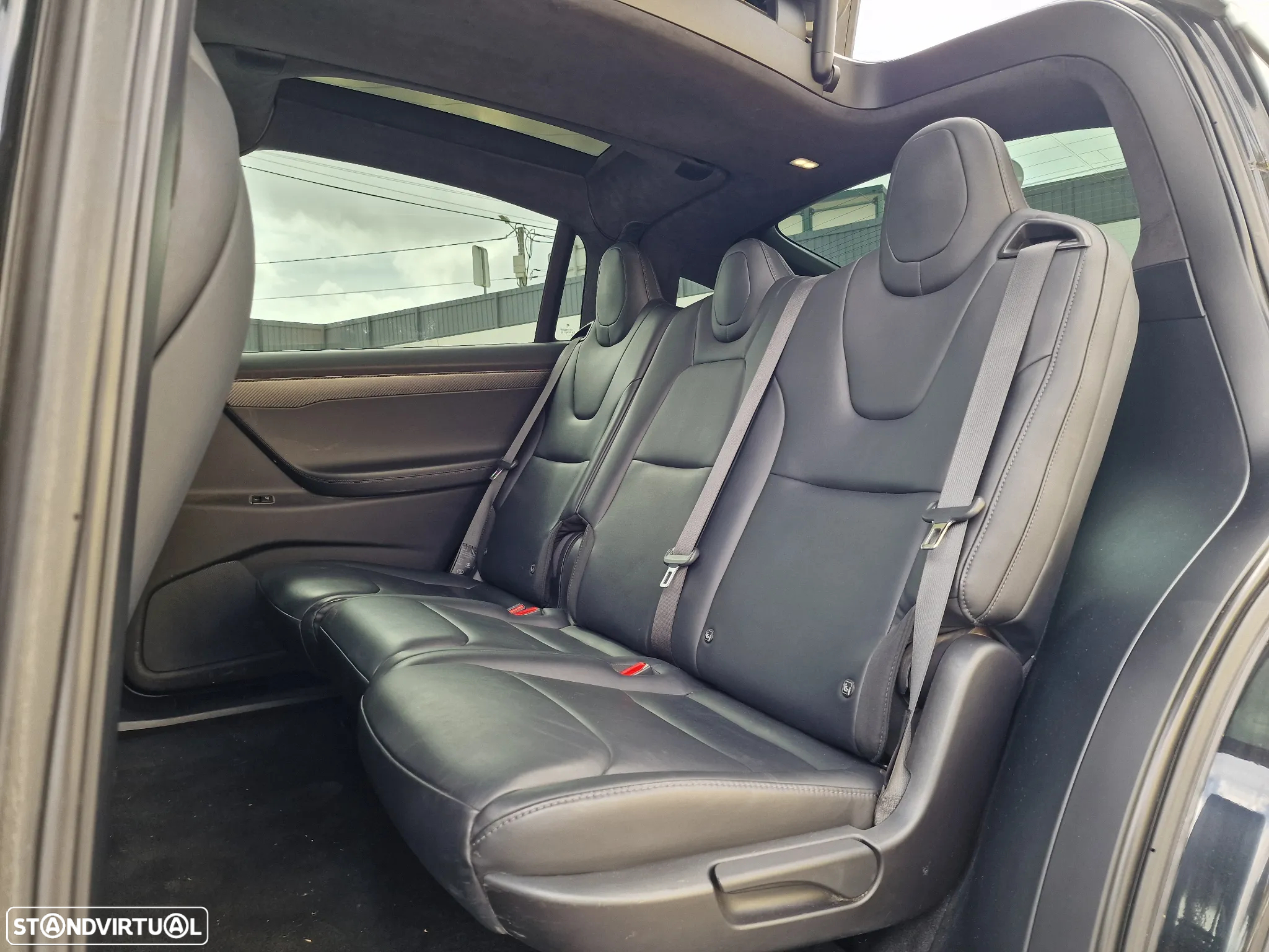 Tesla Model X Performance - 15