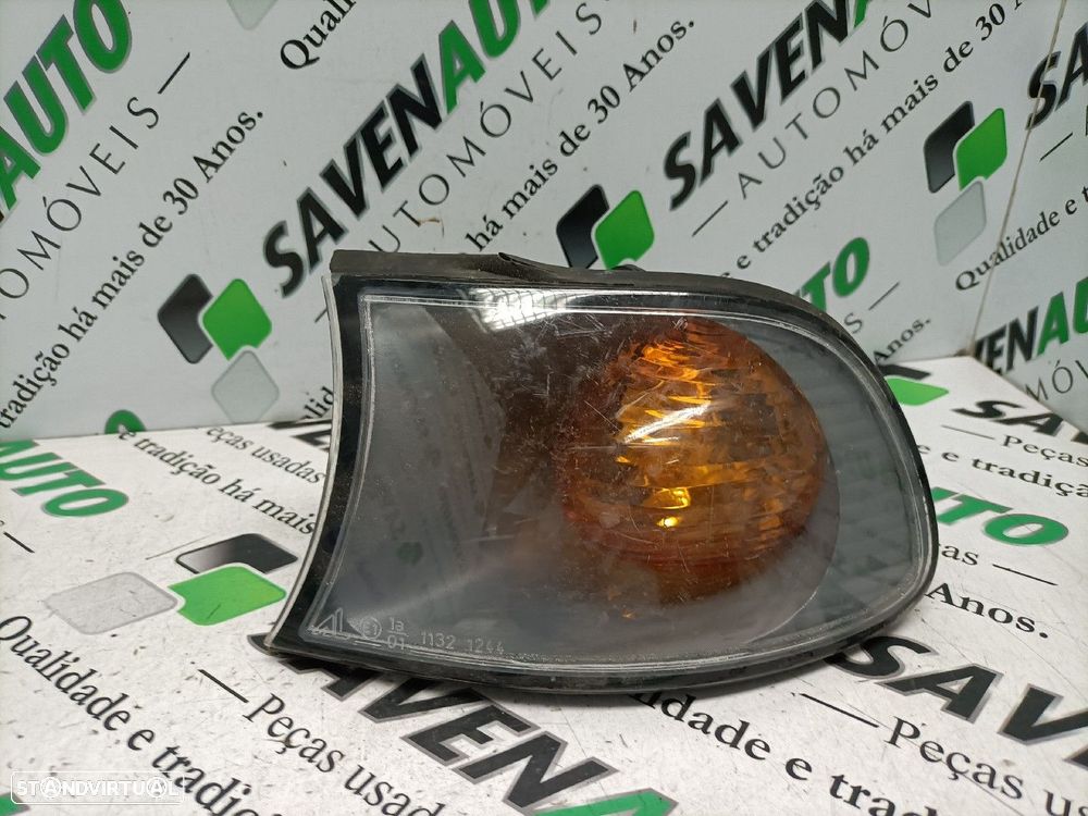 Pisca Frontal Bmw 3 (E46) - 1